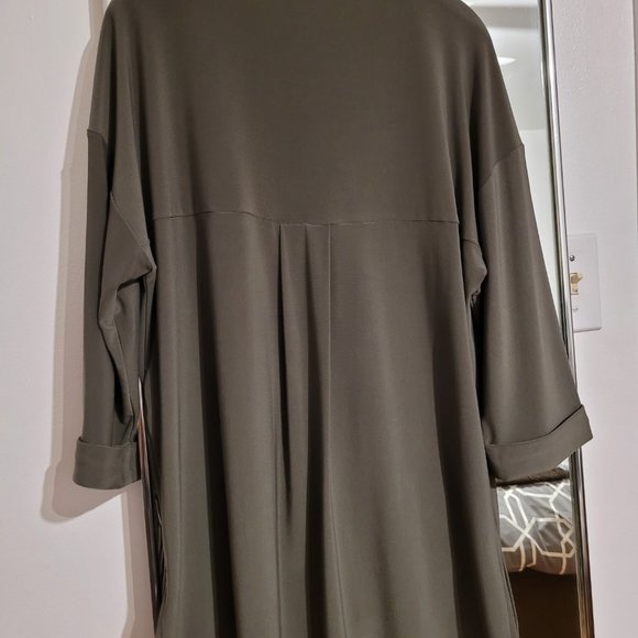 Joseph Ribkoff 3/4 sleeve top with pocket - Picture 3 of 5